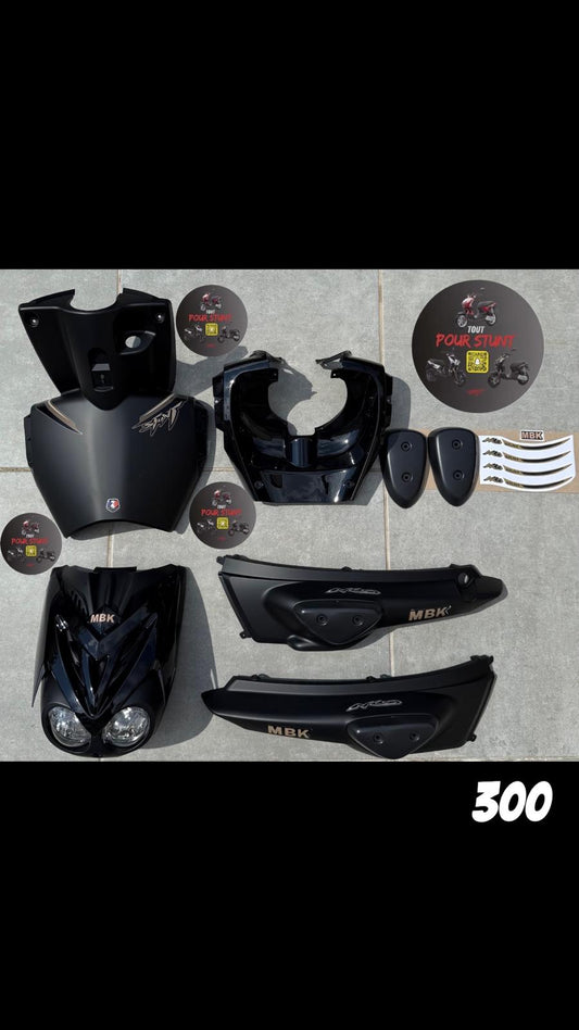 KIT CARÉNAGE SIMPLE NOIR MAT